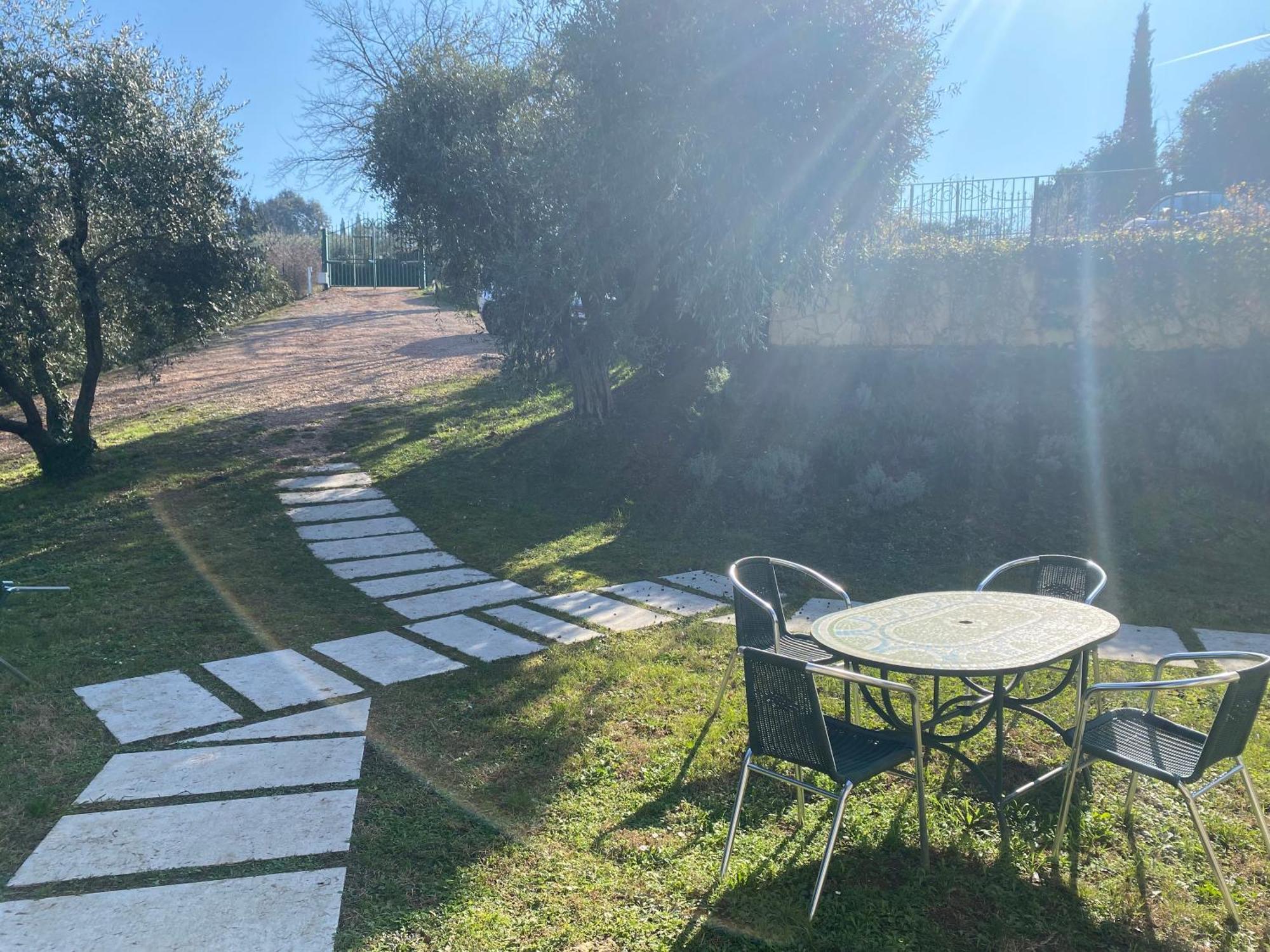 Residenza Cipressi E Olivi Lägenhet Verona Exteriör bild